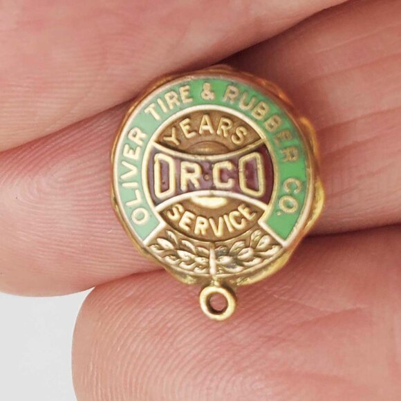 Vintage 10K Yellow Gold Oliver Tire & Rubber Co. OR CO Years of Service Pin - Picture 2 of 6